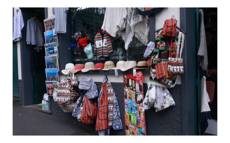 spma_funchalsouvenirs__whiteborder_800x500.png