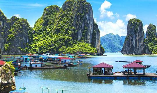 Hạ Long Bay in Vietnam