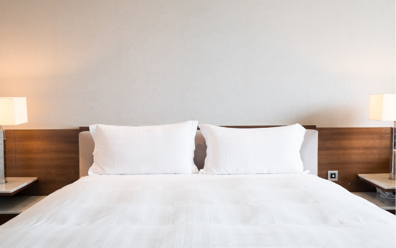 JY-My-Story-Suzanne-Room-800x500.png