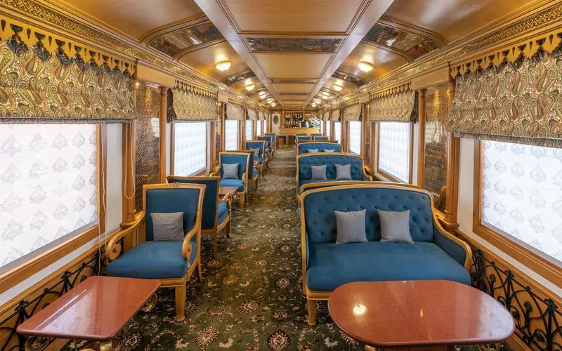 Deccan odyssey_seating_800x500.jpg