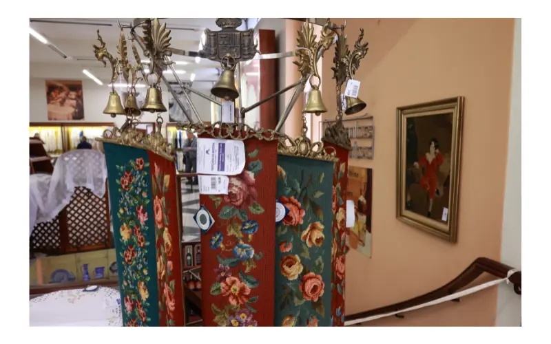 spma_embroidery2_whiteborder_800x500.png